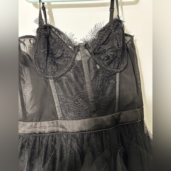 Kleinfeld Millie Tulle Lace Maxi Dress - Size S - Picture 7 of 9